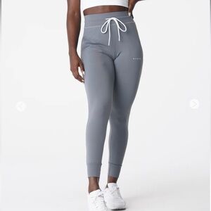 NVGTN charcoal / cloud grey joggers size XS